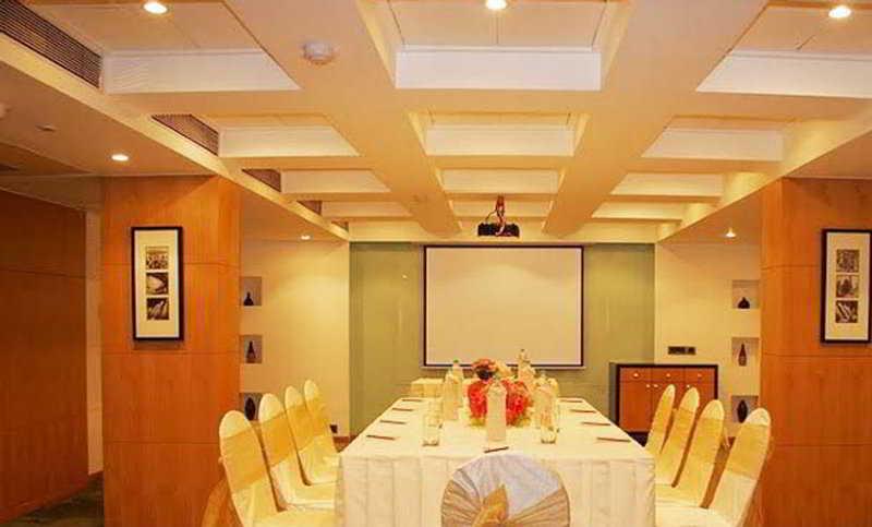 The Regale By Tunga Hotel